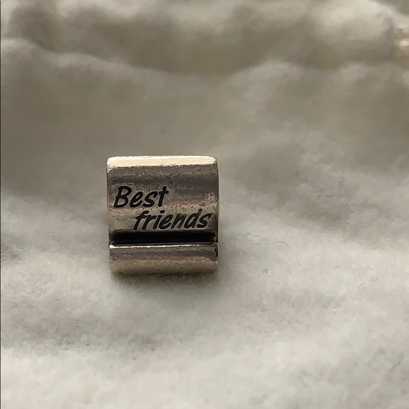 Real Pandora charm with “Best Friends” inscribed. - Picture 2 of 6